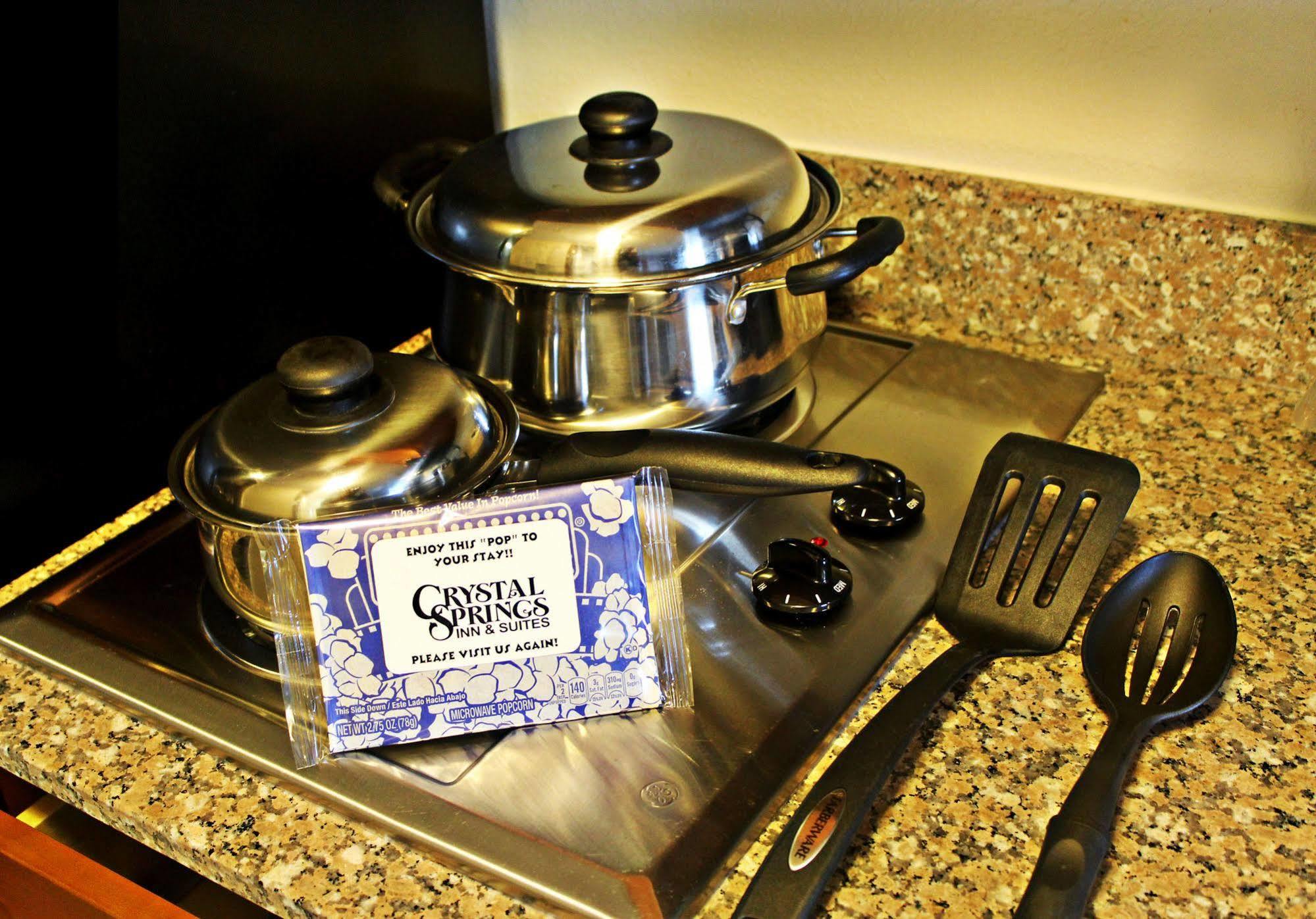 Hotel Crystal Springs And